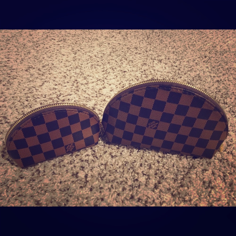 Faux Louis Vuitton Make Up bag set